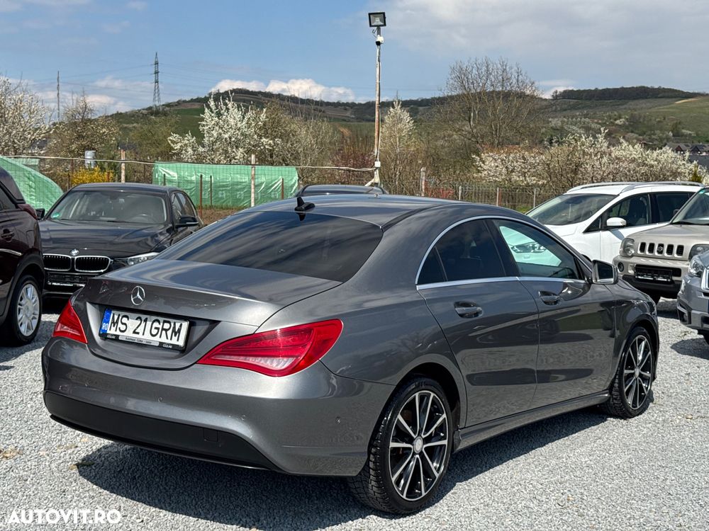 Mercedes-Benz CLA - 10