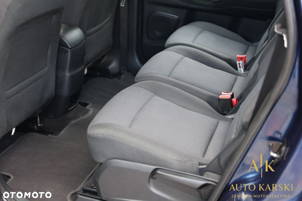 Ford S-Max - 34
