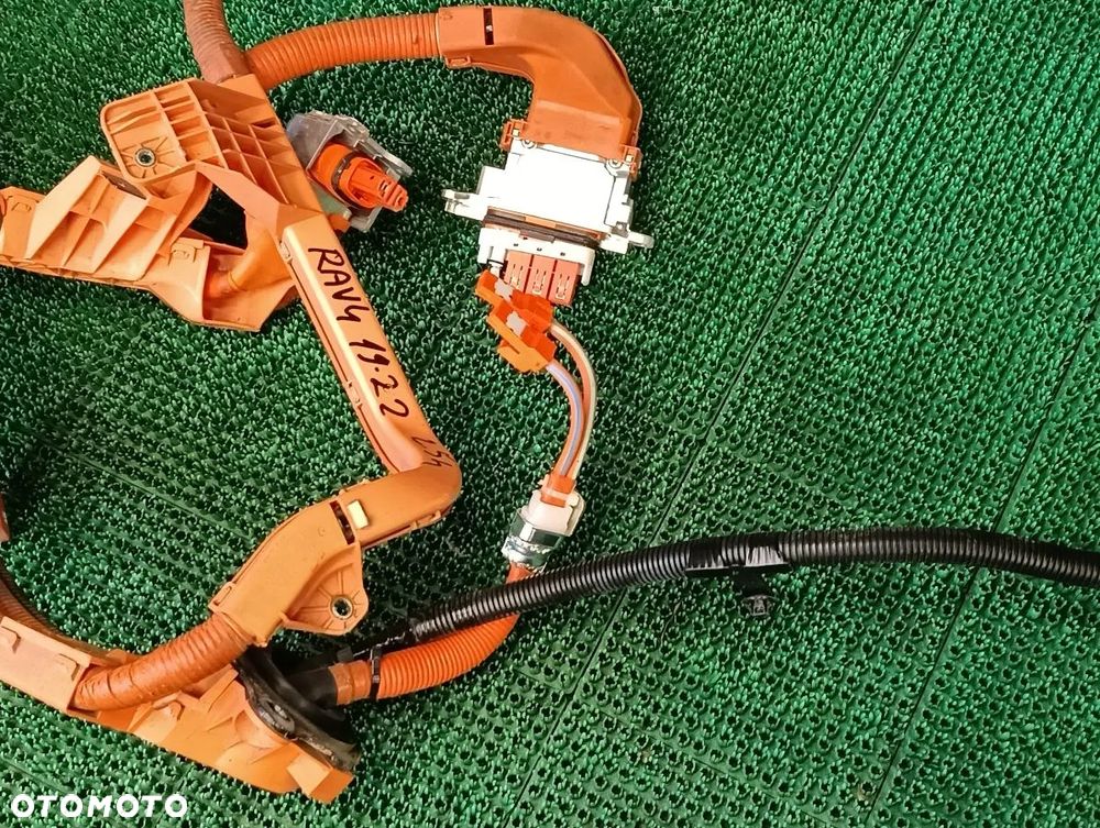 TOYOTA RAV4 2.5h 19-22r Główny Przewód Hybrydy - 2