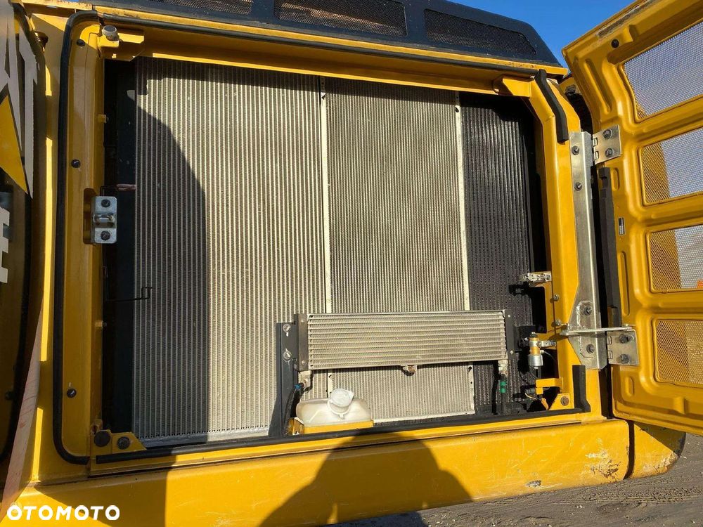 Caterpillar 336 - 9