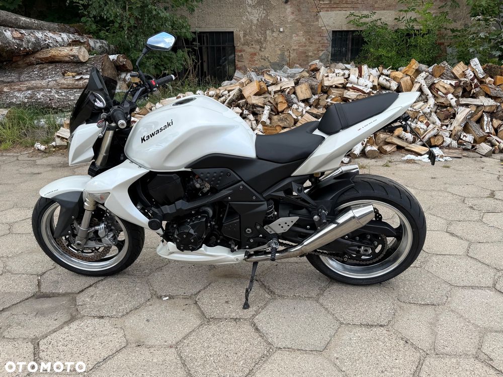 Kawasaki Z - 8