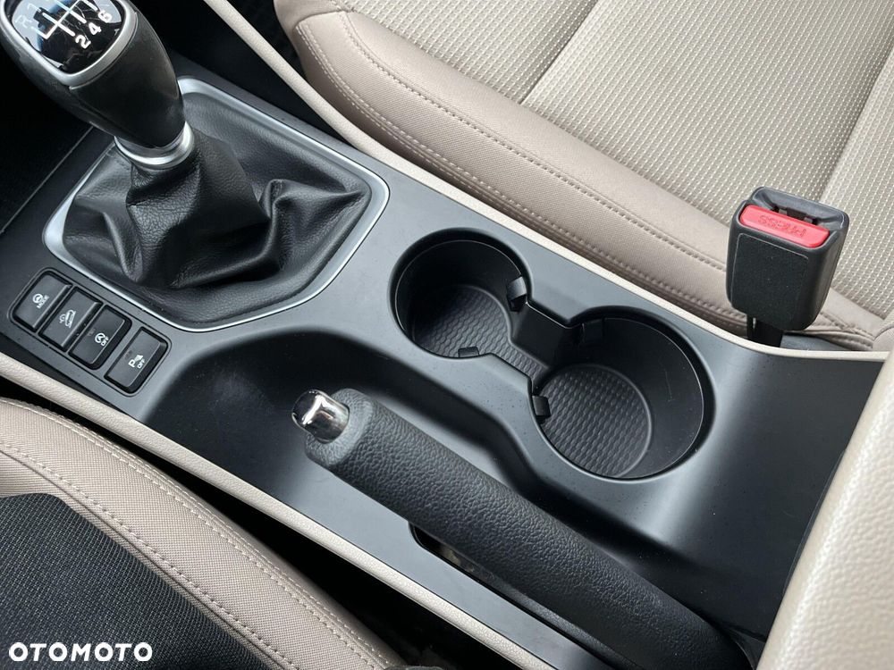 Hyundai Tucson 2.0 CRDI BlueDrive Comfort 2WD - 29