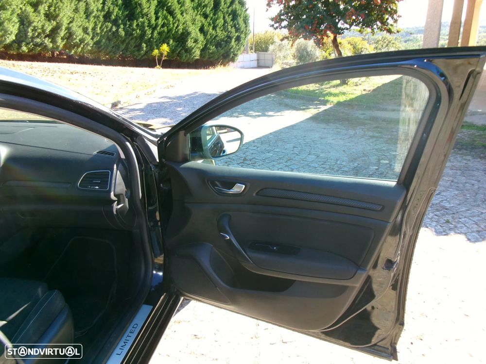 Renault Mégane Sport Tourer 1.3 TCe Limited - 4