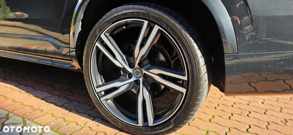Volvo XC 90 D5 AWD R-Design 7os - 6