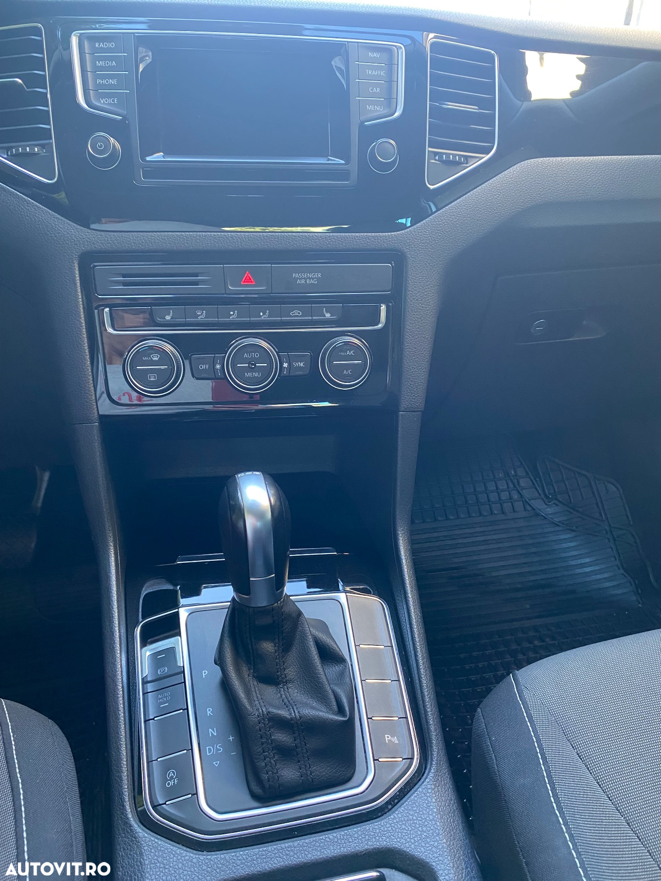 Volkswagen Golf Sportsvan 2.0 TDI (BlueMotion Technology) DSG Highline - 10
