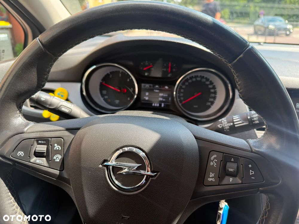Opel Astra 1.6 CDTI Dynamic - 2