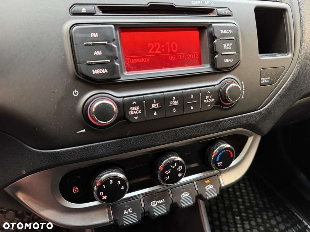 Kia Rio 1.2 Dream-Team Edition - 27