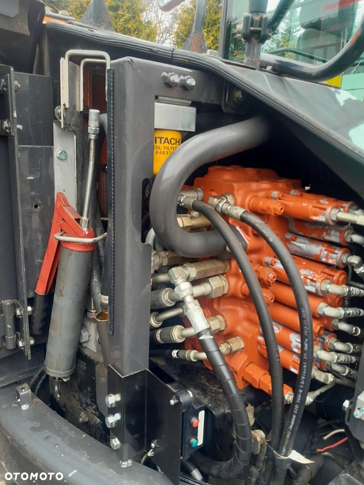 Hitachi ZX85USB-5A, 3149mtg, 2018r. szybkozłącze i 3 łyżki, BEZ DPF - 18