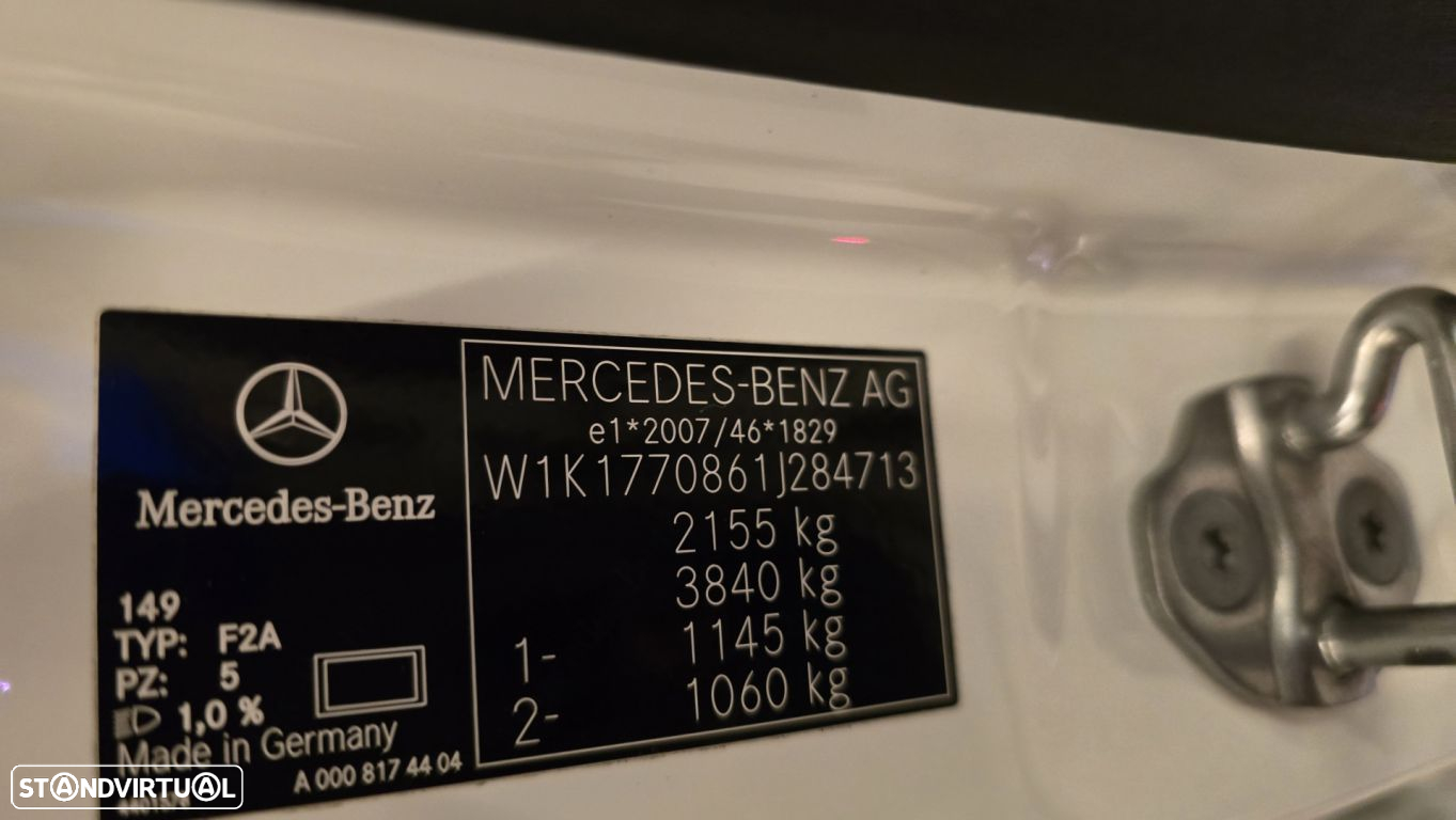 Mercedes-Benz A 250 e AMG Line - 53