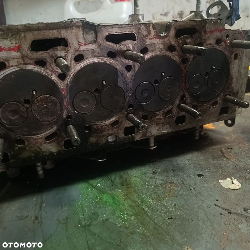 GŁOWICA KOMPLETNA  RENAULT DACIA 1.5 DCI 110426145R - 2
