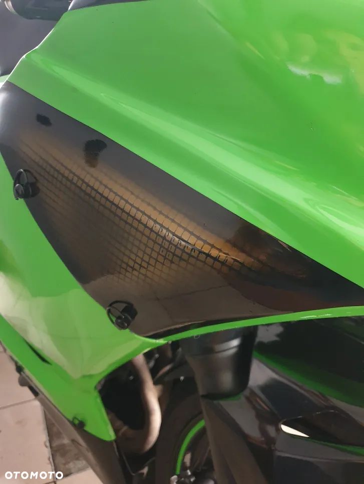 Kawasaki Ninja 400 - 8
