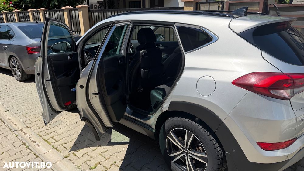 Hyundai Tucson 2.0 CRDI 4WD 6AT Luxury Pack+ - 6