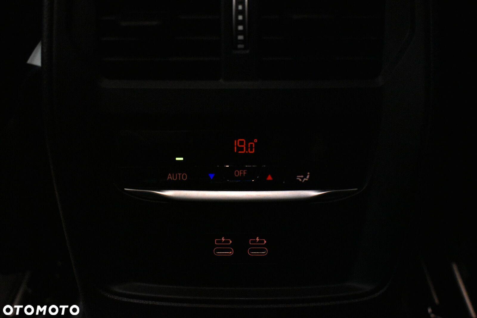 BMW i4 - 21