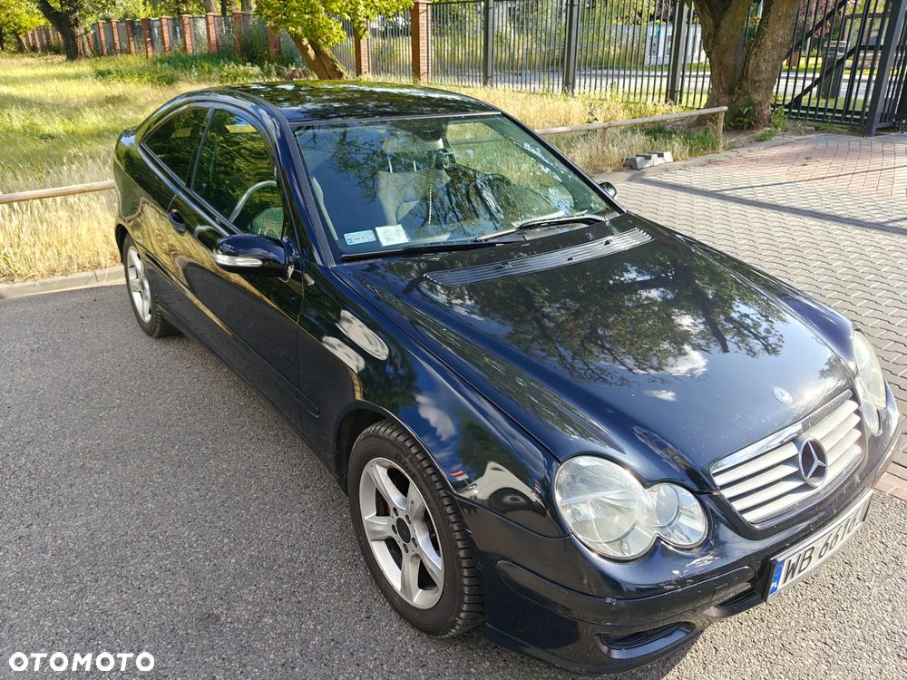 Mercedes-Benz Klasa C 200 CDI Automatik DPF Sport Edition - 7