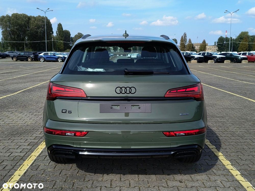 Audi Q5 55 TFSI e Quattro S Line S tronic - 12