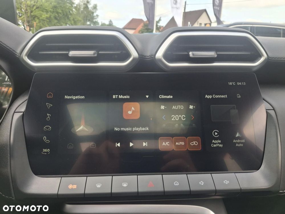 MG ZS 1.5 HEV+ Exclusive - 11