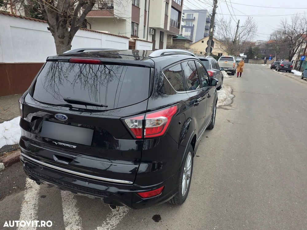 Ford Kuga 2.0 TDCi 4x4 Aut. Vignale - 3