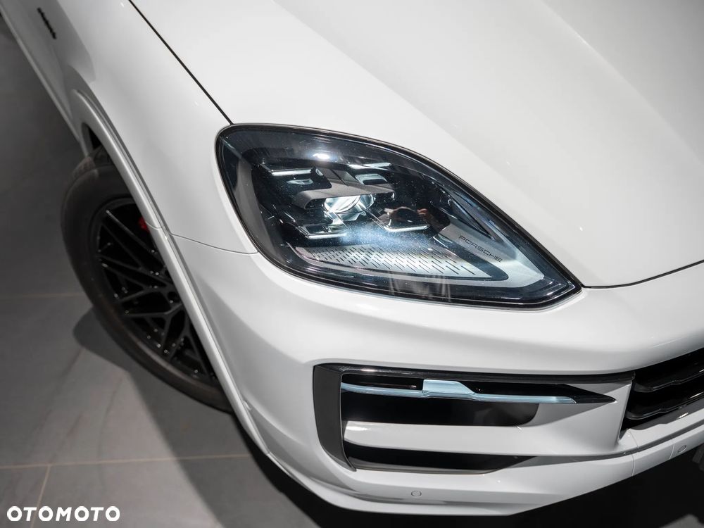 Porsche Cayenne S E-Hybrid PHEV - 13