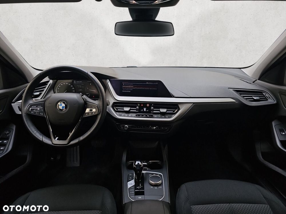 BMW Seria 1 118d Advantage - 16