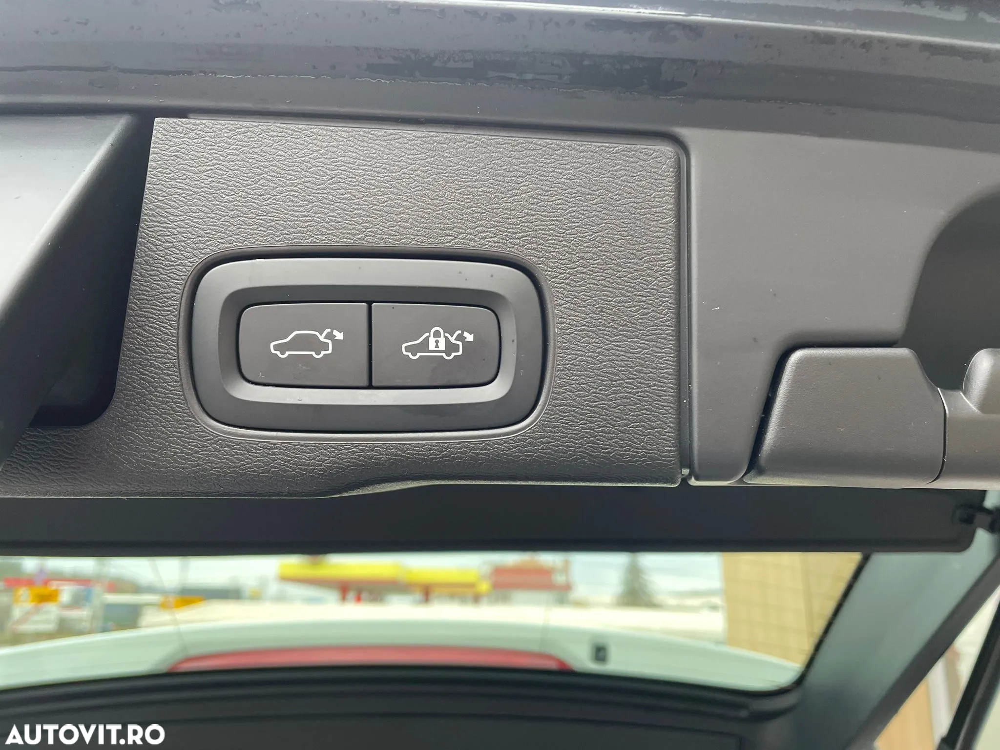 Volvo XC 60 B5 MHEV AT8 AWD Inscription - 18