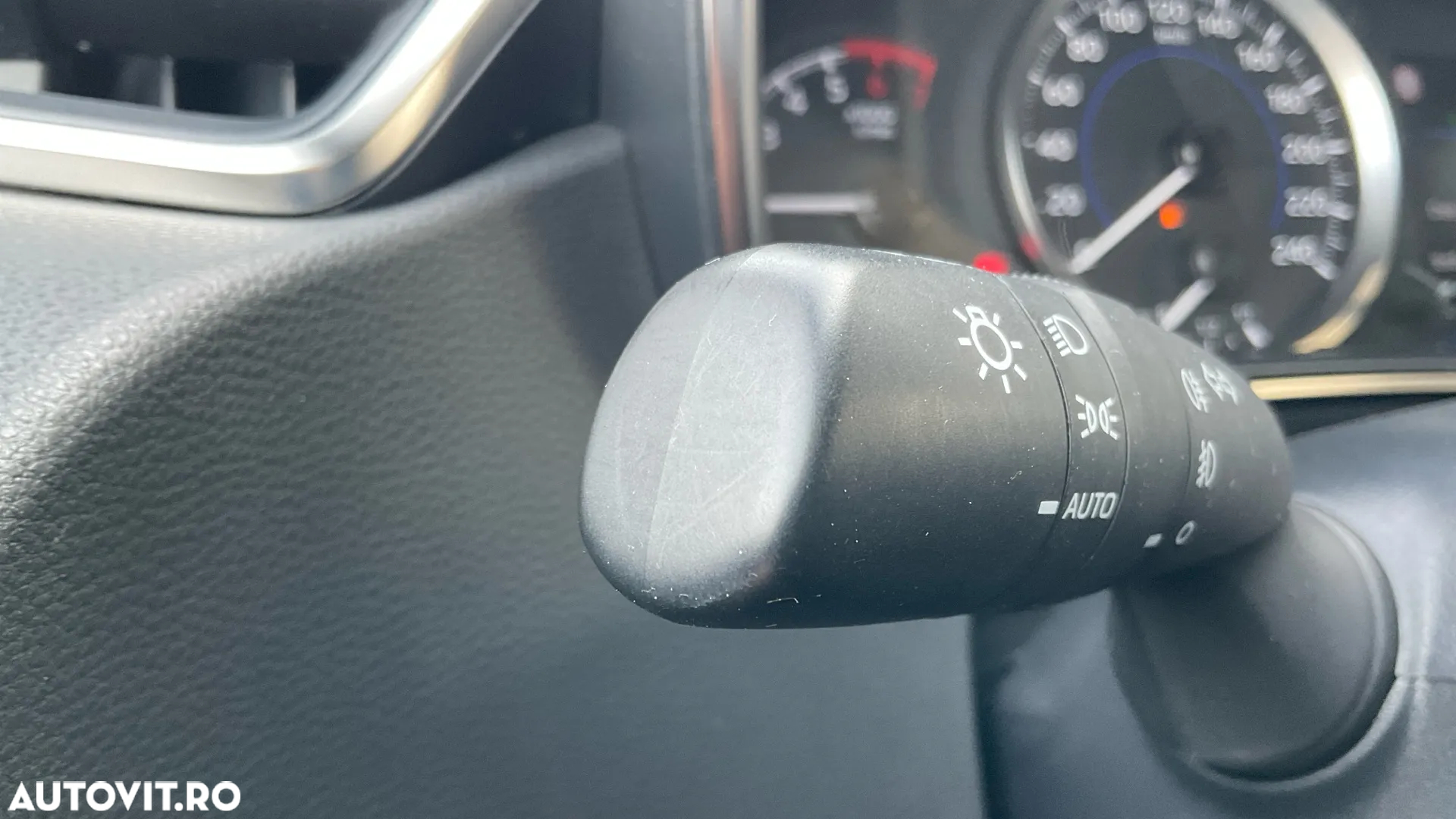 Toyota Corolla 1.8 HSD TS Dynamic - 33
