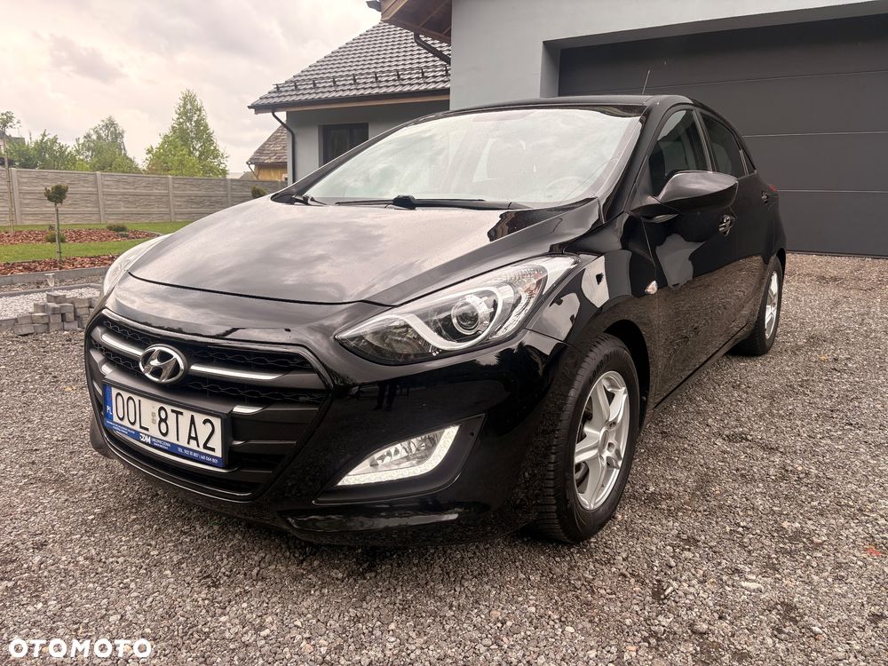 Hyundai i30 blue 1.4 Classic - 13