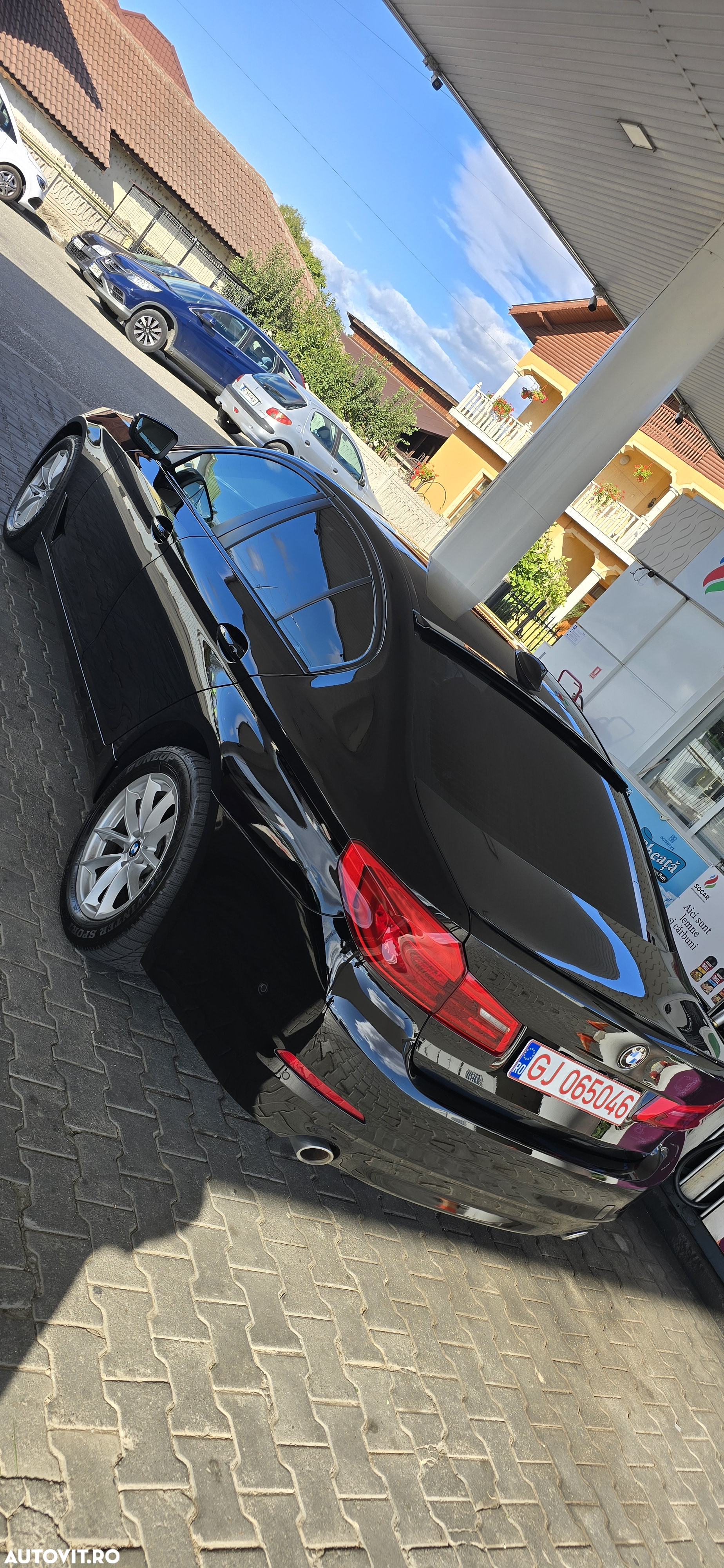 BMW Seria 5 520d Aut. - 14