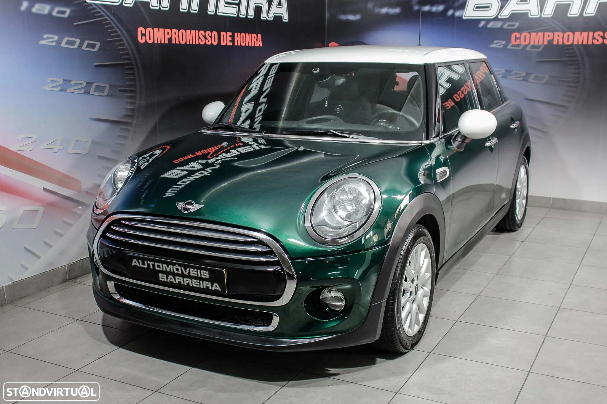 MINI 5 Portas Cooper D - 18