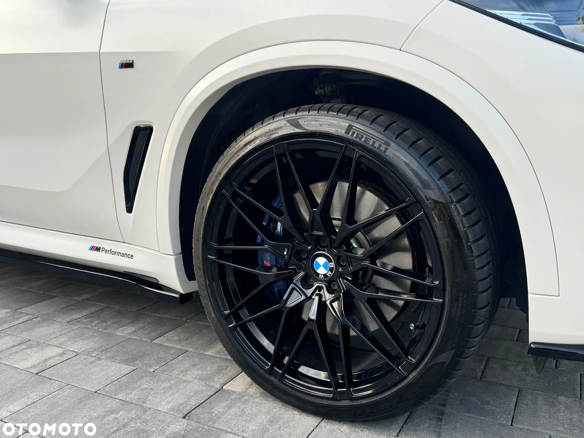 BMW X5 xDrive40i - 12