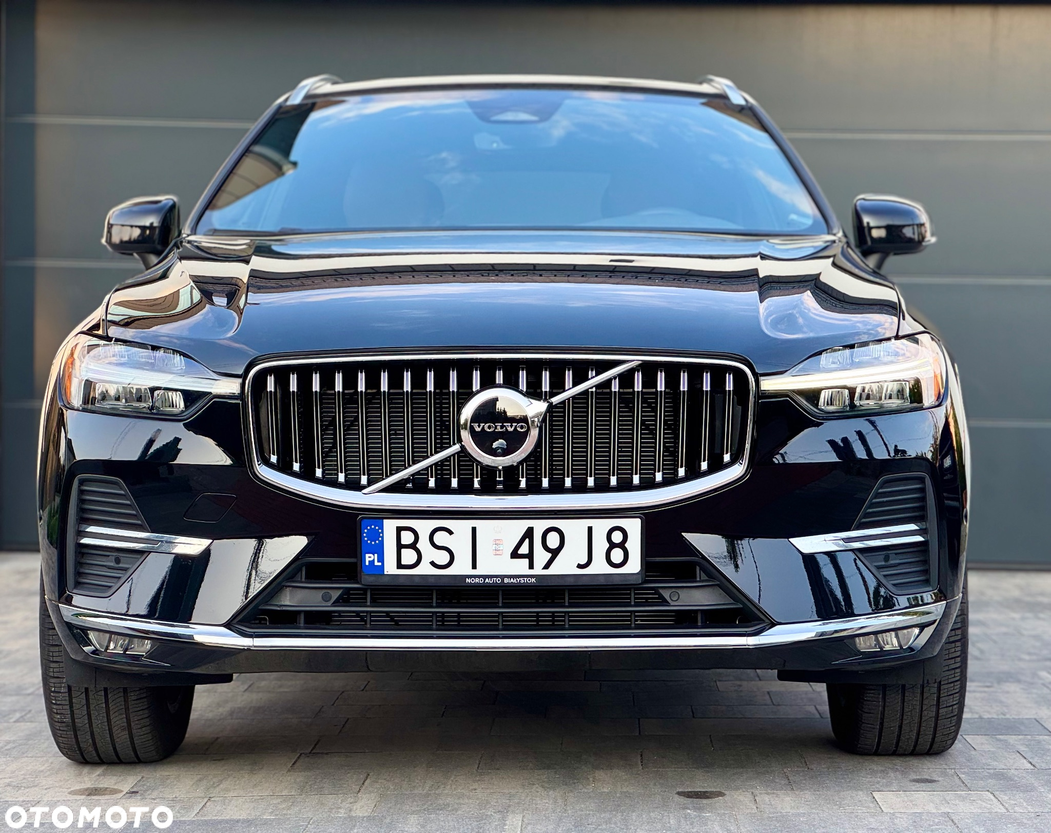Volvo XC 60 B5 B AWD Plus Bright - 2
