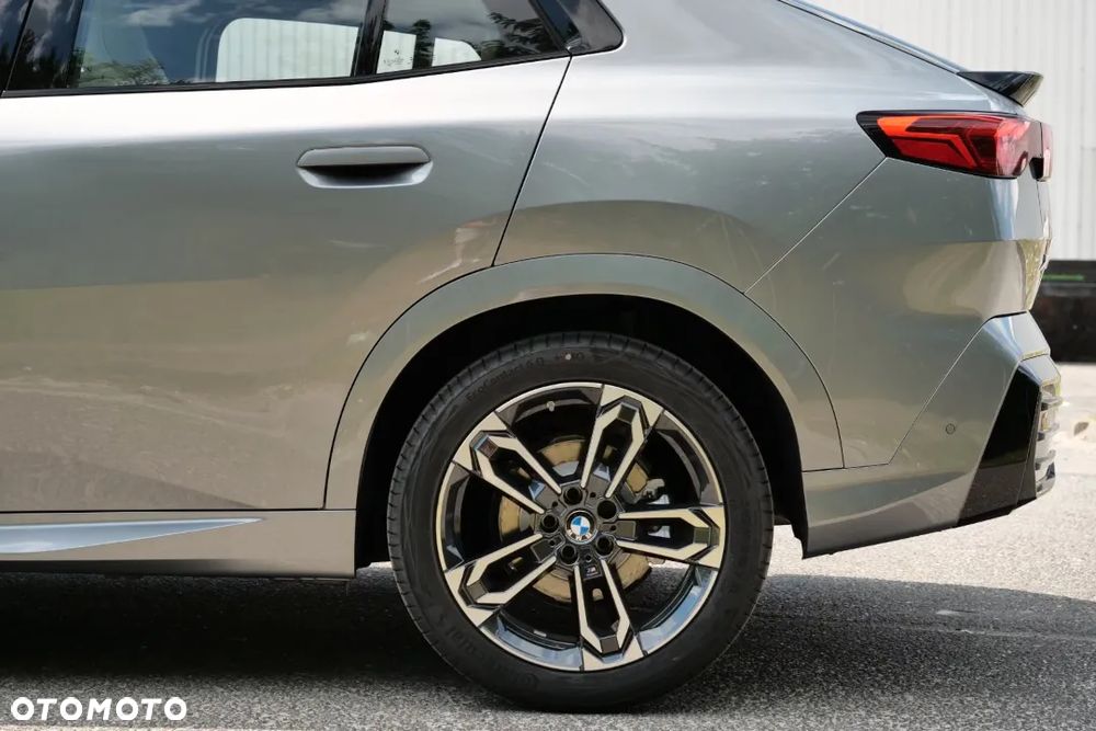 BMW X2 xDrive20d mHEV - 9