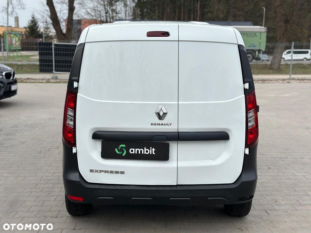 Renault Express - 6