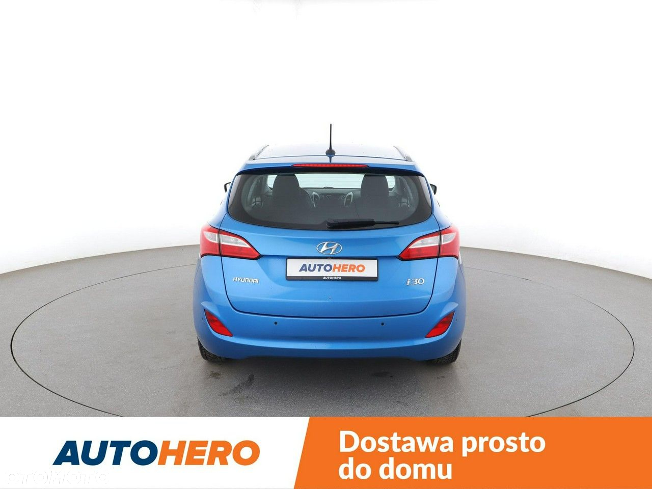 Hyundai i30 blue Kombi 1.4 Trend - 6
