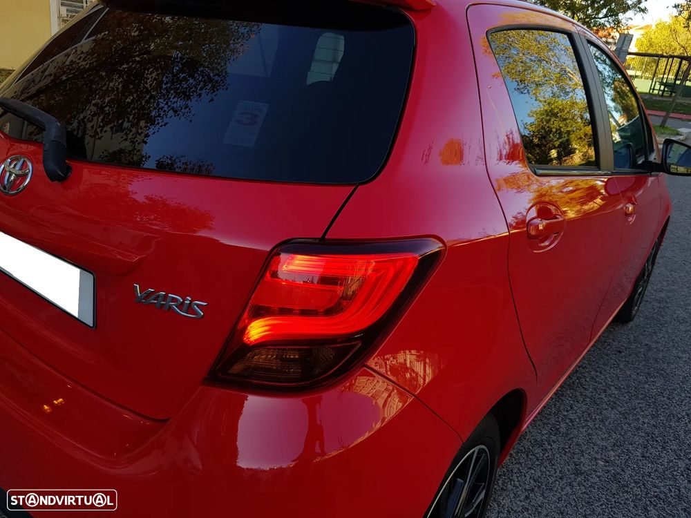 Toyota Yaris 1.4 D-4D Sport+P.Techno +T.Panoramico - 8