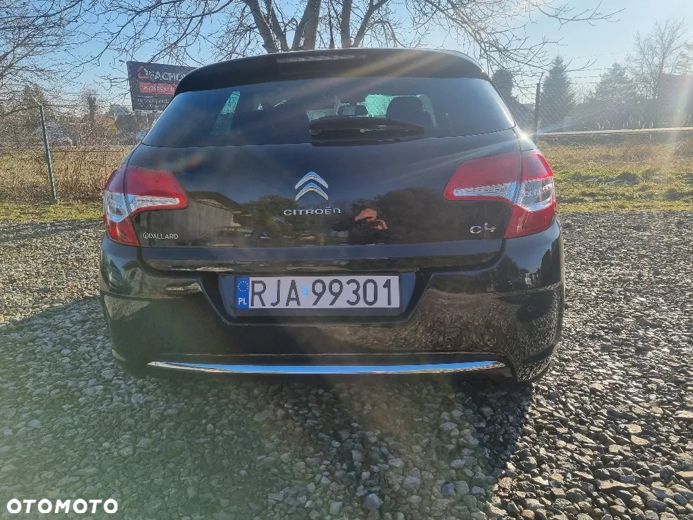 Citroën C4 1.6 HDi Exclusive - 8