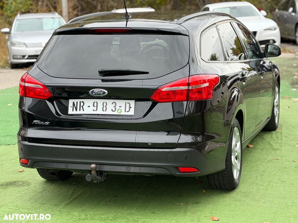 Ford Focus - 4