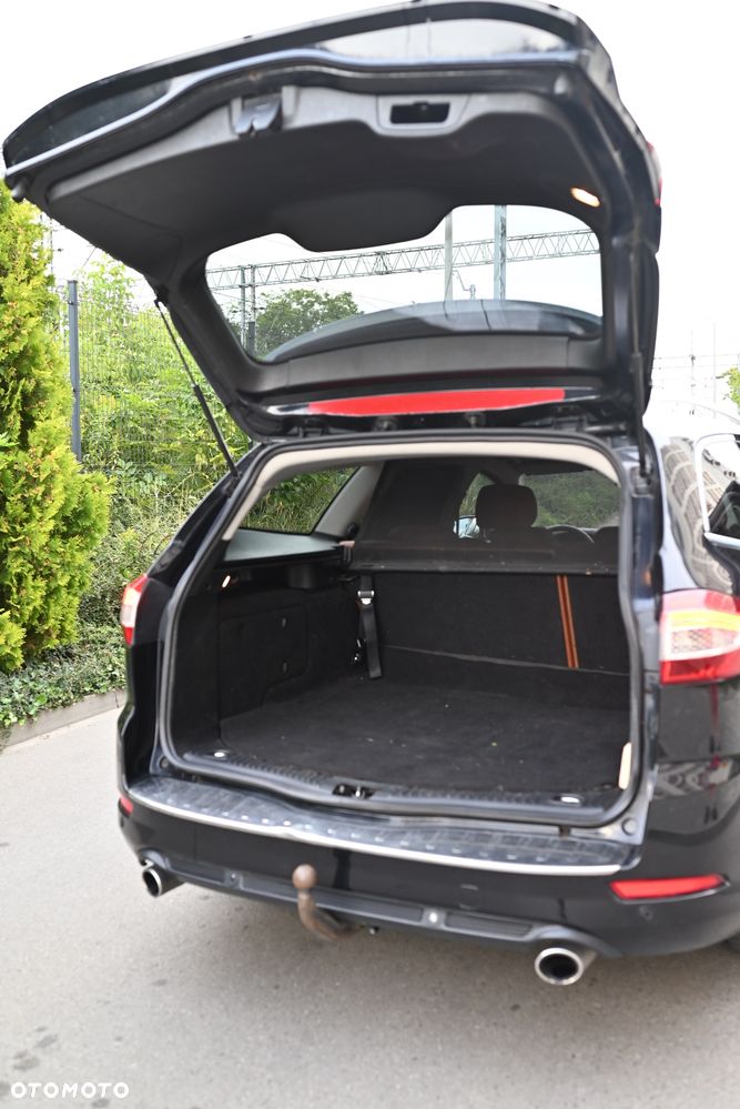 Ford Mondeo 2.2 TDCi Ghia - 14