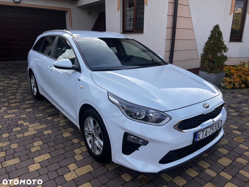 Kia Ceed 1.5 T-GDI GT-Line - 11