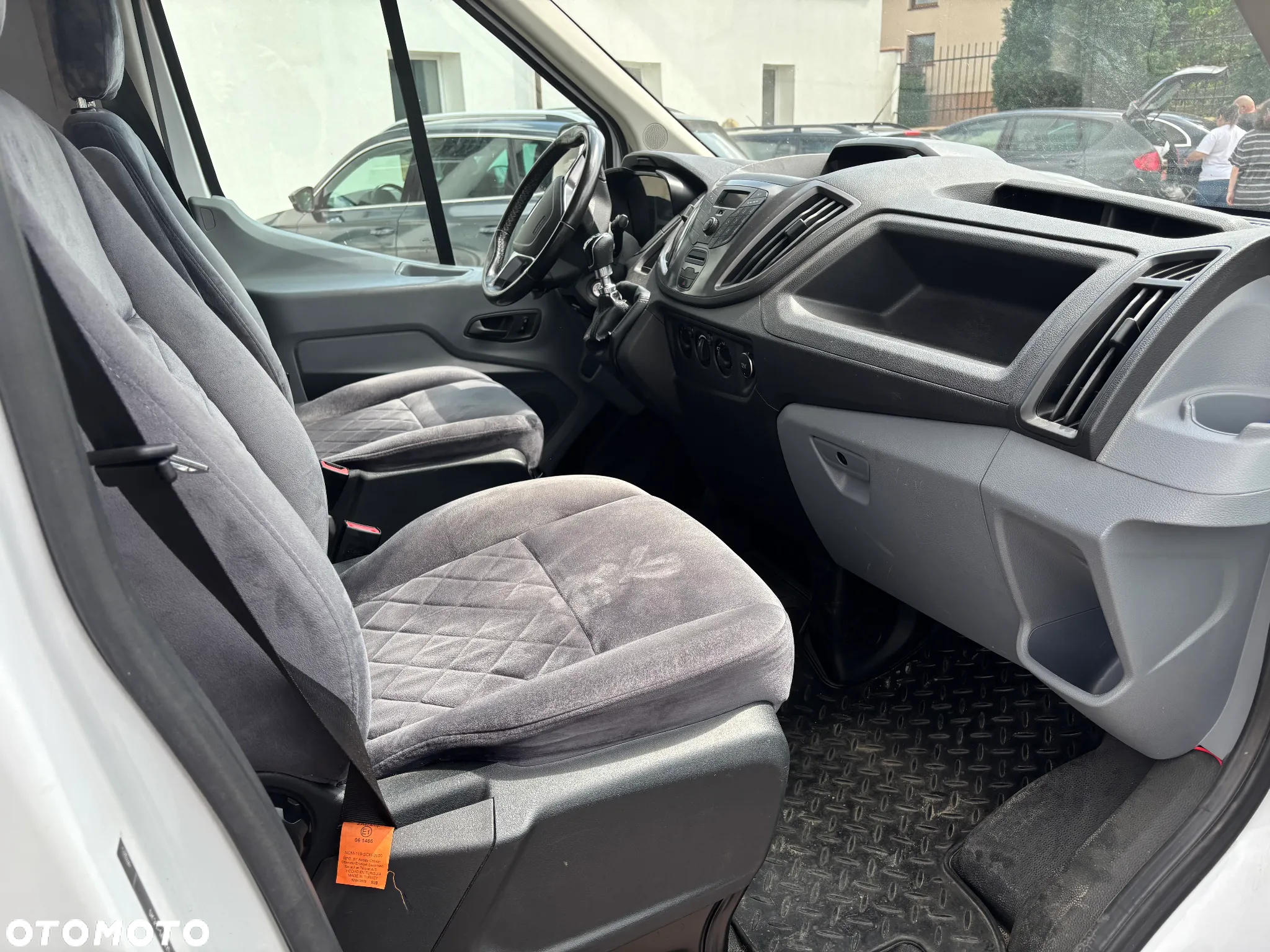 Ford Transit - 4