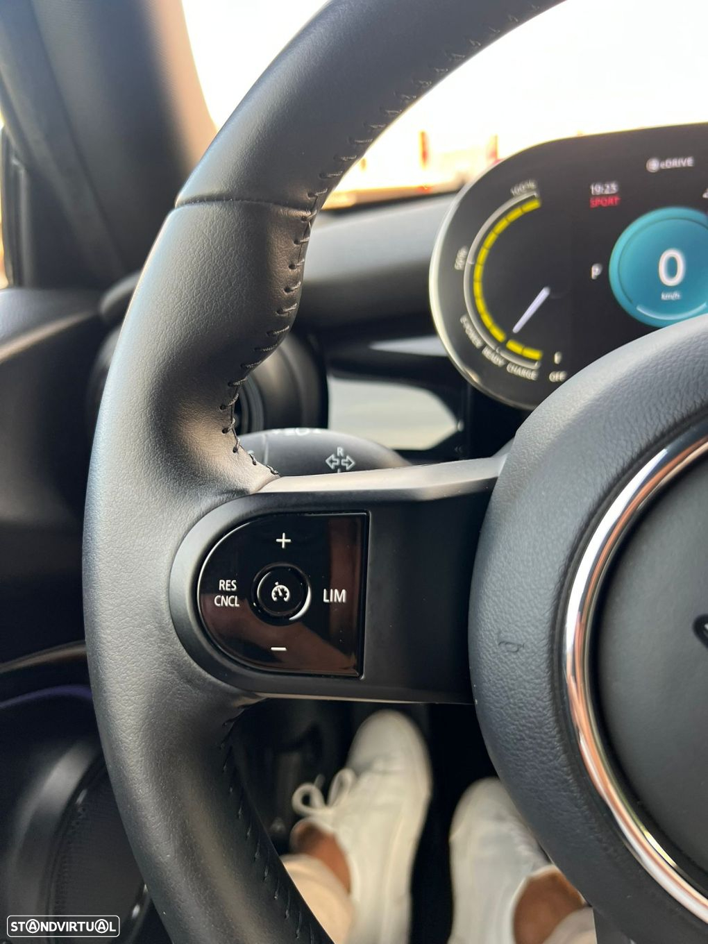 MINI 3 Portas Cooper SE - 28
