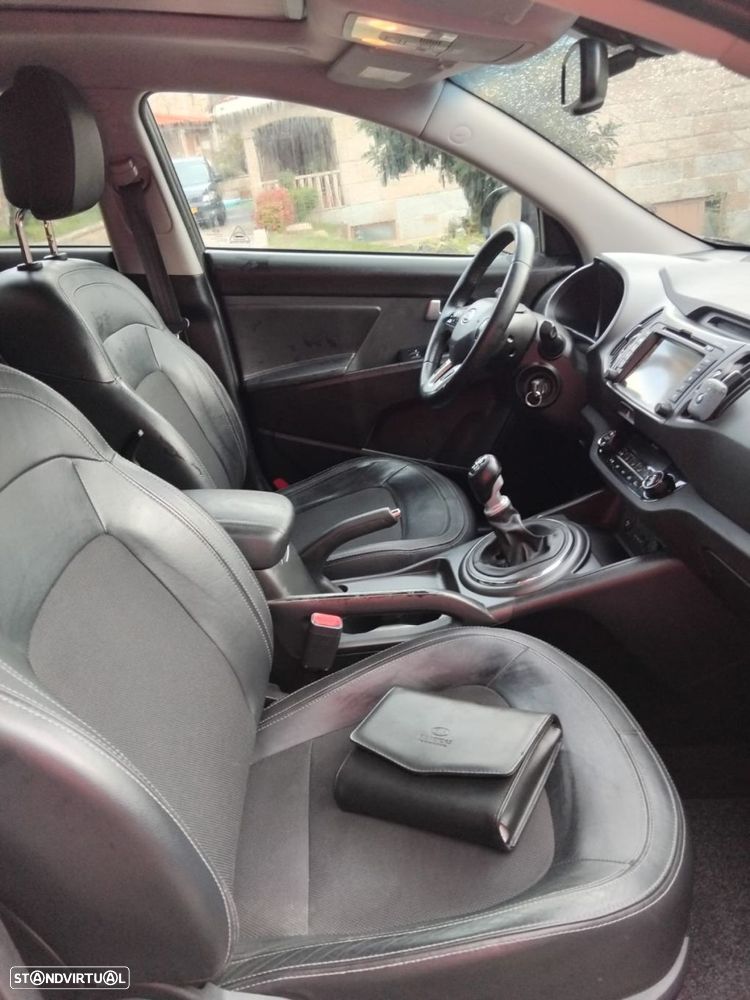 Kia Sportage 1.7 CRDI ISG TX - 8