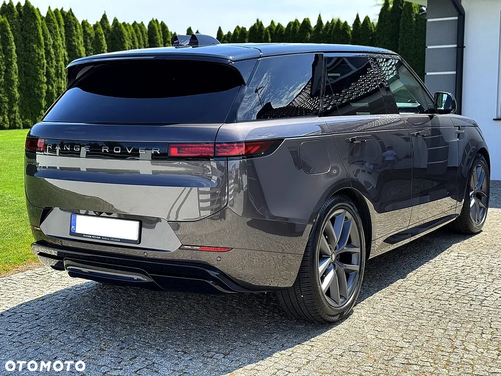 Land Rover Range Rover Sport - 11