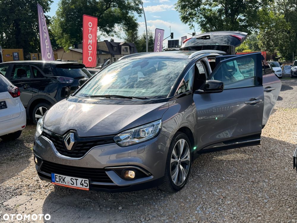Renault Grand Scenic - 8