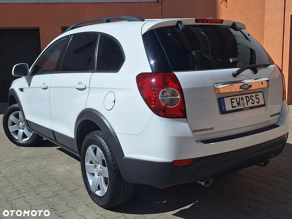 Chevrolet Captiva 2.4 2WD Travel Edition - 5
