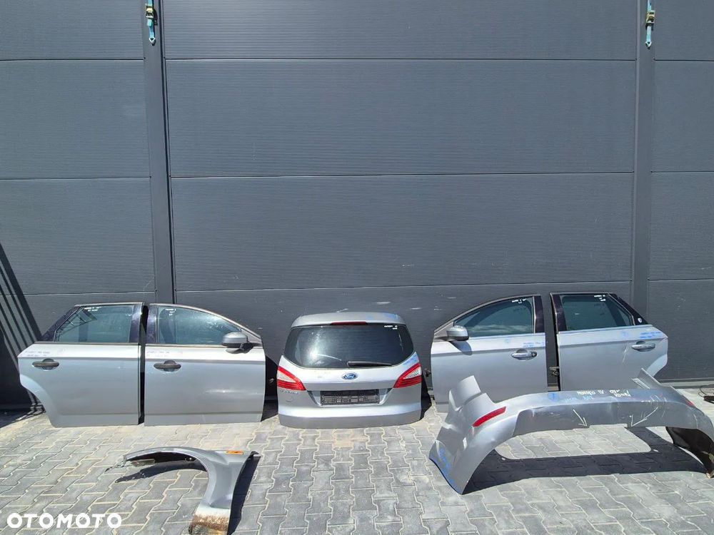 FORD MONDEO MK4 DRZWI / KLAPA / ZDERZAK / BŁOTNIK - 1