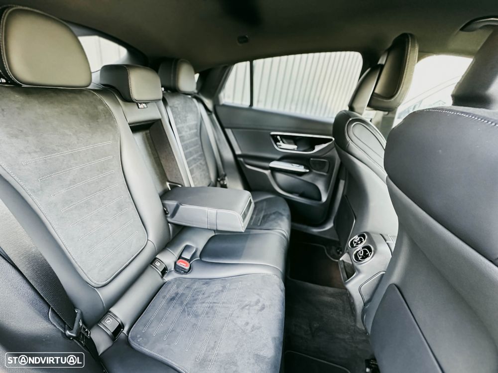 Mercedes-Benz GLC 300 - 28