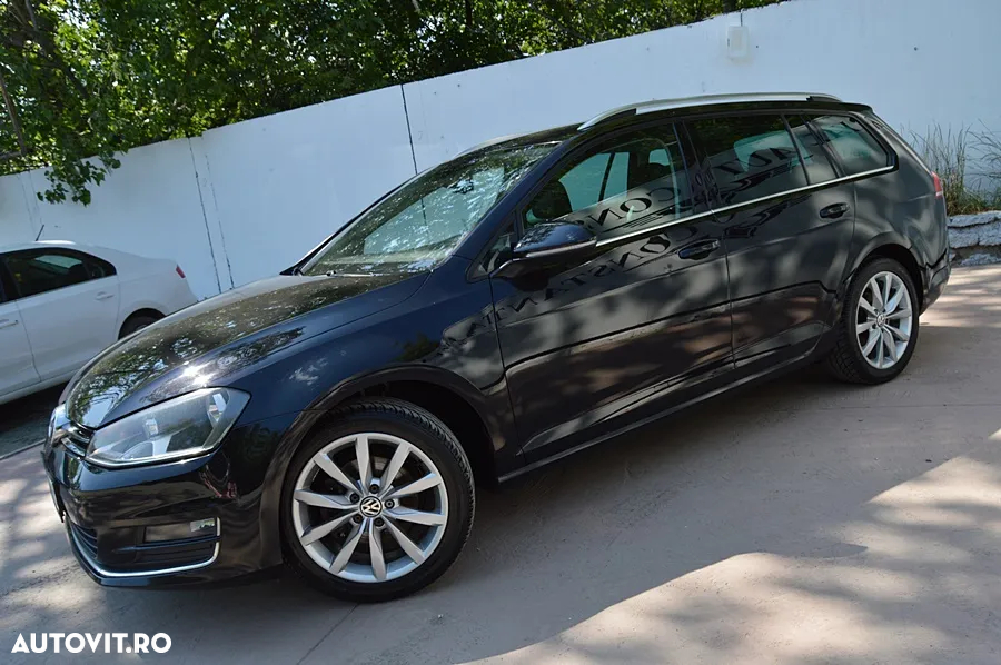 Volkswagen Golf 1.6 BlueTDI DSG Comfortline - 15