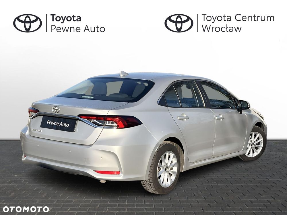 Toyota Corolla - 5