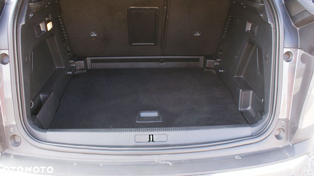 Peugeot 3008 - 22