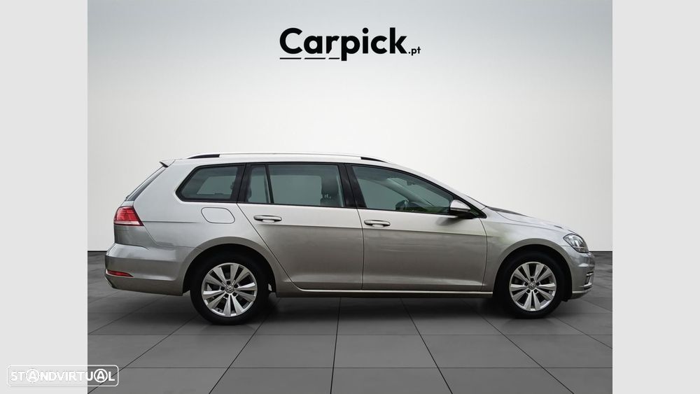 VW Golf Variant 1.6 TDi Confortline - 6